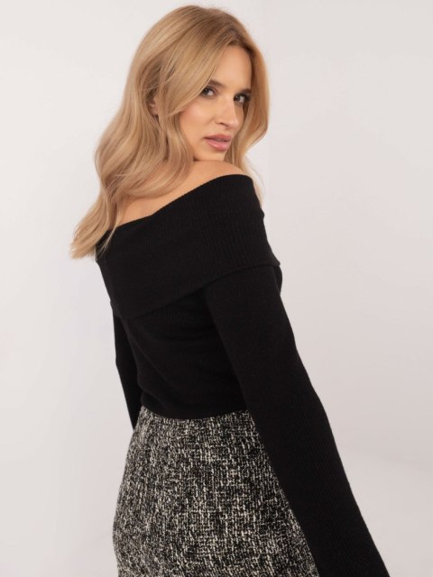 Sweter z odkrytymi ramionami czarny, dopasowany hiszpanka Sweter z odkrytymi ramionami czarny, dopasowany hiszpanka