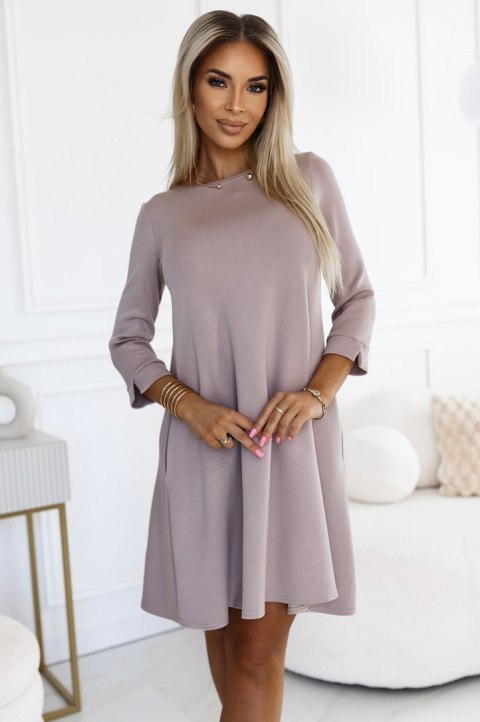 579-1 Klasyczna trapezowa sukienka z czarnym paskiem - BEŻOWA - 2XL/3XL 579-1 Klasyczna trapezowa sukienka z czarnym paskiem - BEŻOWA - 2XL/3XL