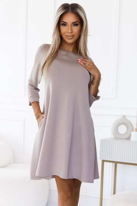 579-1 Klasyczna trapezowa sukienka z czarnym paskiem - BEŻOWA - 2XL/3XL 579-1 Klasyczna trapezowa sukienka z czarnym paskiem - BEŻOWA - 2XL/3XL