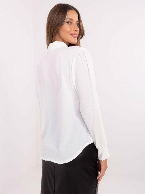 Koszula klasyczna, elegancka ecru z ozdobnymi guzikami Koszula klasyczna, elegancka ecru z ozdobnymi guzikami