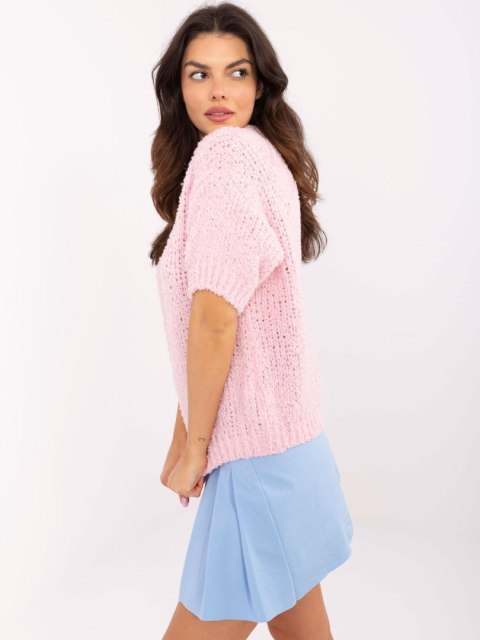 Sweter różowy, oversize z krótkim rękawem i okrągłym dekoltem Sweter różowy, oversize z krótkim rękawem i okrągłym dekoltem