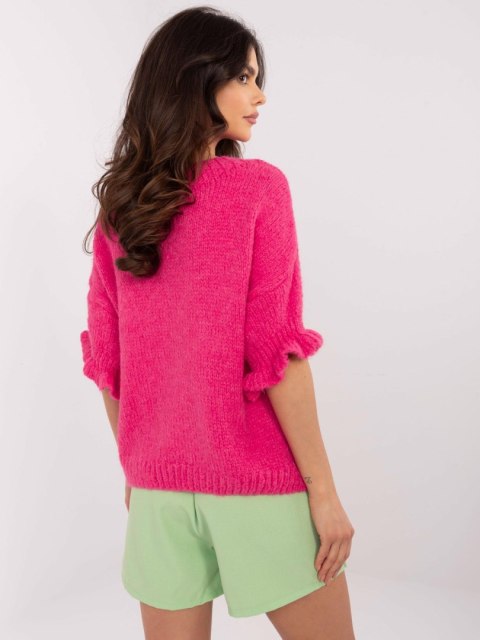 Sweter oversize różowy z krótkim rękawem i falbanką