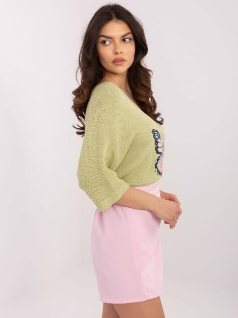 Sweter pistacjowy, oversize z rękawem 3/4, z nadrukiem motyla Sweter pistacjowy, oversize z rękawem 3/4, z nadrukiem motyla