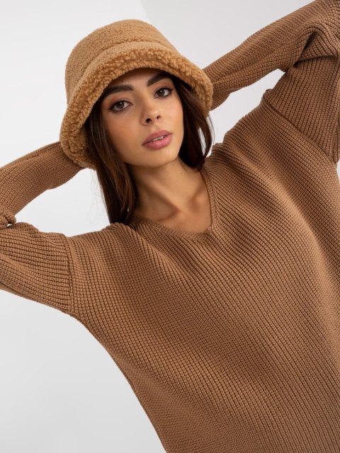 Sweter TO-SW-1111.65P camelowy Sweter TO-SW-1111.65P camelowy