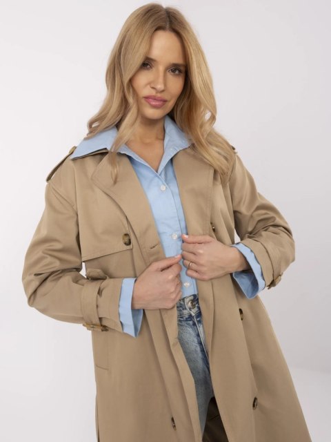 Płaszcz NM-PL-DD0369-C.81 ciemny bezowy Płaszcz NM-PL-DD0369-C.81 ciemny bezowy