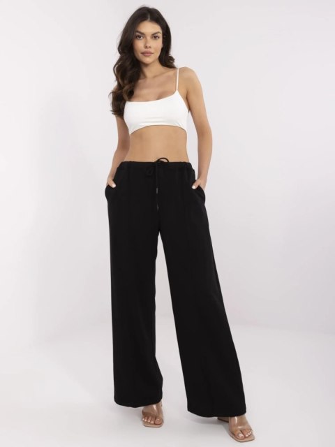 Spodnie dresowe RV-DR-A591.18 czarny L/XL Spodnie dresowe RV-DR-A591.18 czarny L/XL