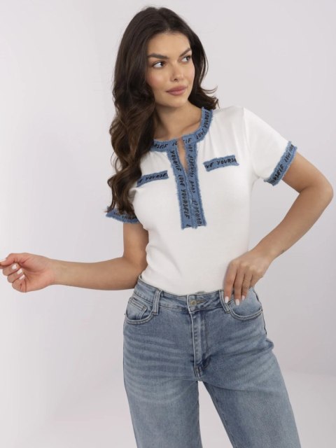 T-shirt NM-TS-V8295.35 ecru T-shirt NM-TS-V8295.35 ecru
