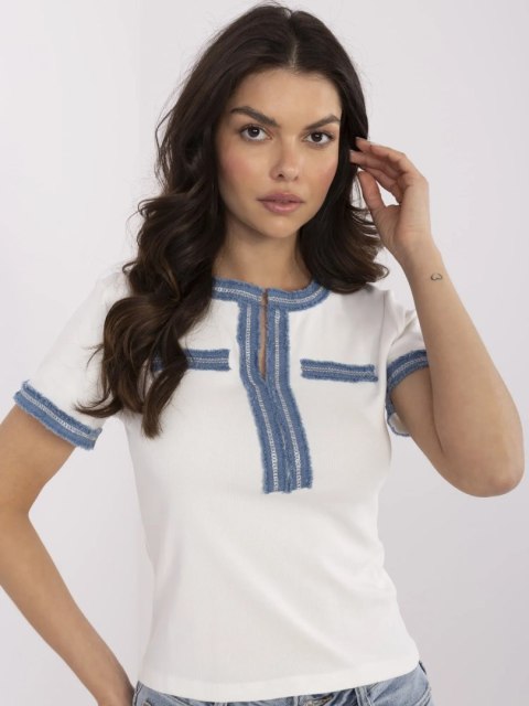 T-shirt NM-TS-V8305.84 ecru T-shirt NM-TS-V8305.84 ecru