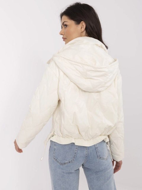 Kurtka MBM-KR-YY-001.12 ecru XL Kurtka MBM-KR-YY-001.12 ecru XL