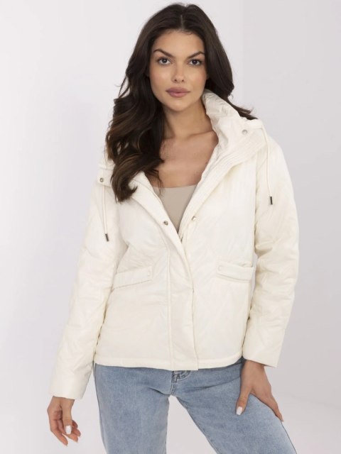 Kurtka MBM-KR-YY-001.12 ecru M Kurtka MBM-KR-YY-001.12 ecru M