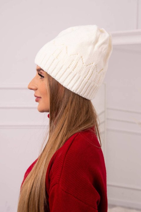 modna czapka damska ecru polska produkcja