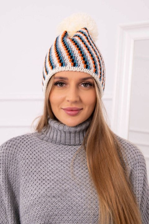 Czapka damska z pomponem Hanna K328 ecru
