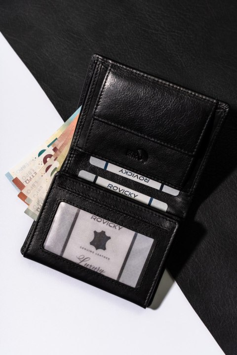 Portfel męski skórzany pionowy z ochroną RFID - Rovicky