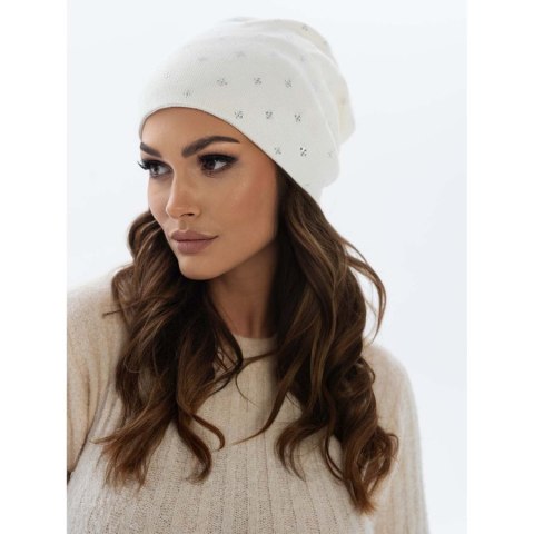 Ciepła czapka damska beanie z kryształkami - Peterson