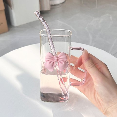 Szklanka prostokątna z kokardką z przykrywką i słomką, 1szt 400ml SZK87 Szklanka prostokątna z kokardką z przykrywką i słomką, 1szt 400ml SZK87