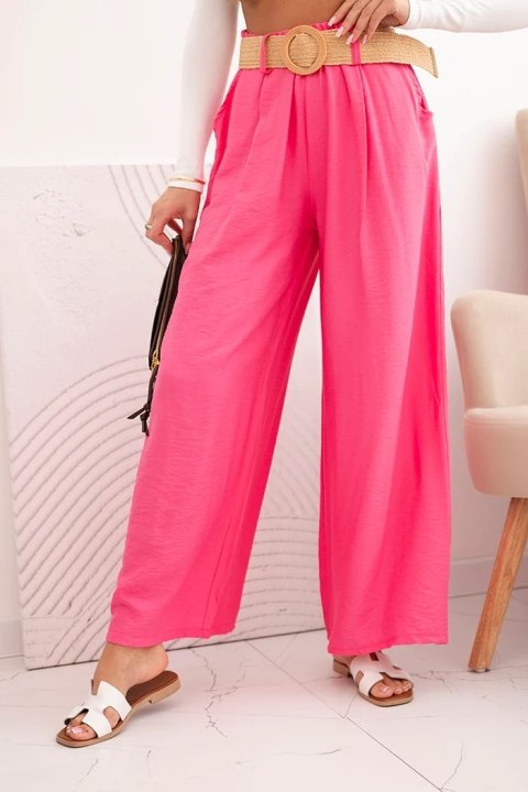 Letnie spodnie palazzo w pastelowym różu – Stylowy Wieszak Letnie spodnie palazzo w pastelowym różu – Stylowy Wieszak