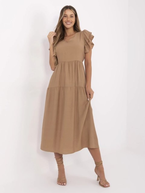 Letnia sukienka rozkloszowana w kolorze camelowym – Stylowy Wieszak Letnia sukienka rozkloszowana w kolorze camelowym – Stylowy Wieszak