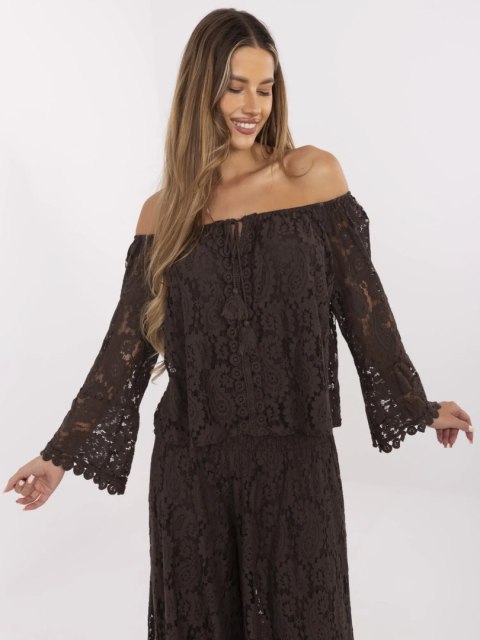 Letnia bluzka damska w stylu boho, ciemnobrązowa z ażurowym wzorem Letnia bluzka damska w stylu boho, ciemnobrązowa z ażurowym wzorem
