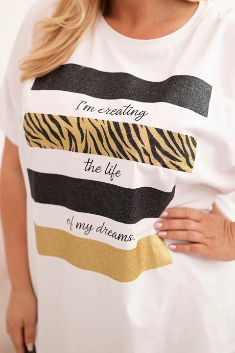 Bawełniana bluzka w rozmiarze XXL z nadrukiem "I’m creating the life of my dreams" Bawełniana bluzka w rozmiarze XXL z nadrukiem "I’m creating the life of my dreams"