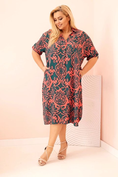 Sukienka damska Plus Size wiskozowa z kołnierzykiem ciemno zielona Sukienka damska Plus Size wiskozowa z kołnierzykiem ciemno zielona