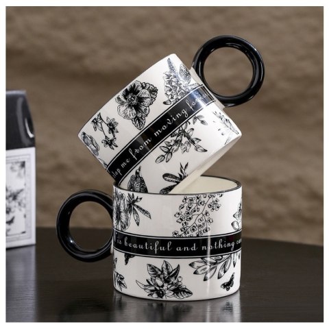 Kubki TO YOU z botanicznym wzorem i napisami – stylowy prezent Kubki TO YOU z botanicznym wzorem i napisami – stylowy prezent