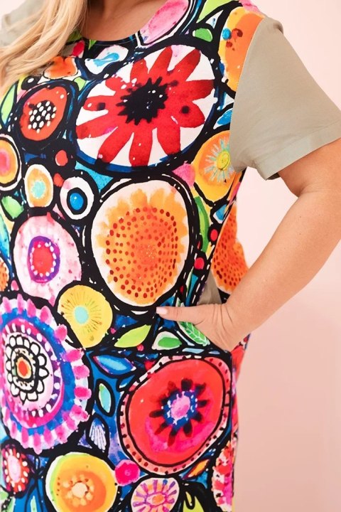 Sukienka damska Plus Size z wiskozy z kolorowym nadrukiem khaki Sukienka damska Plus Size z wiskozy z kolorowym nadrukiem khaki