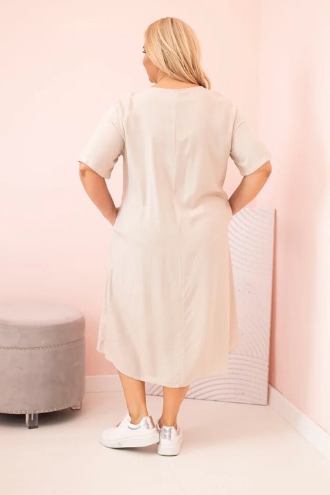 Sukienka damska Plus Size z wiskozy z kwiatowym nadrukiem beżowa Sukienka damska Plus Size z wiskozy z kwiatowym nadrukiem beżowa