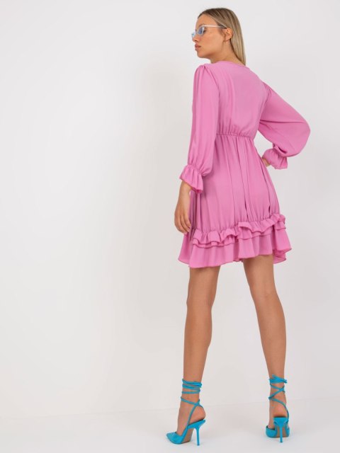 Sukienka różowa mini z falbaną styl Boho z koronką