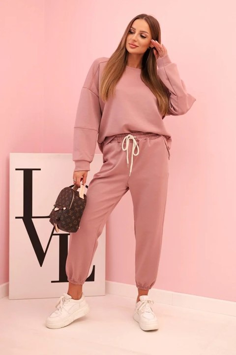 Komplet bluza + spodnie masełko ciemny różowy Komplet bluza + spodnie masełko ciemny różowy