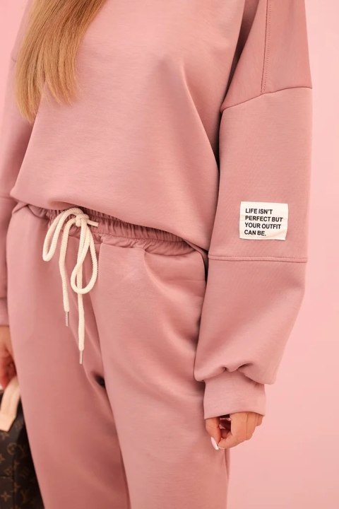 Komplet bluza + spodnie masełko ciemny różowy Komplet bluza + spodnie masełko ciemny różowy