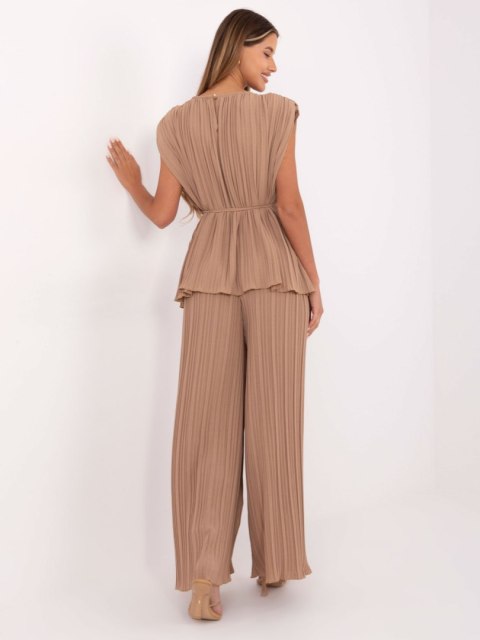 Komplet MI-KMPL-A2554.69 camelowy