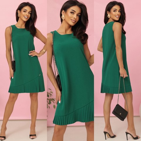 308-4 KARINE elegancka trapezowa sukienka z asymetryczną plisą - ZIELONA - XL 308-4 KARINE elegancka trapezowa sukienka z asymetryczną plisą - ZIELONA - XL