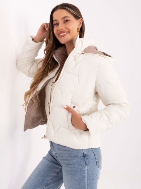 Kurtka MBM-KR-2522.31 ecru 2XL Kurtka MBM-KR-2522.31 ecru 2XL