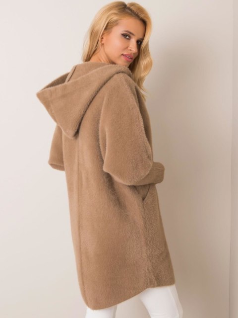 Płaszcz MBM-PL-1518.95P ciemny bezowy Płaszcz MBM-PL-1518.95P ciemny bezowy