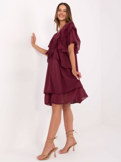 Bordowa sukienka boho z falbanami i wiązaniem – Italy Moda