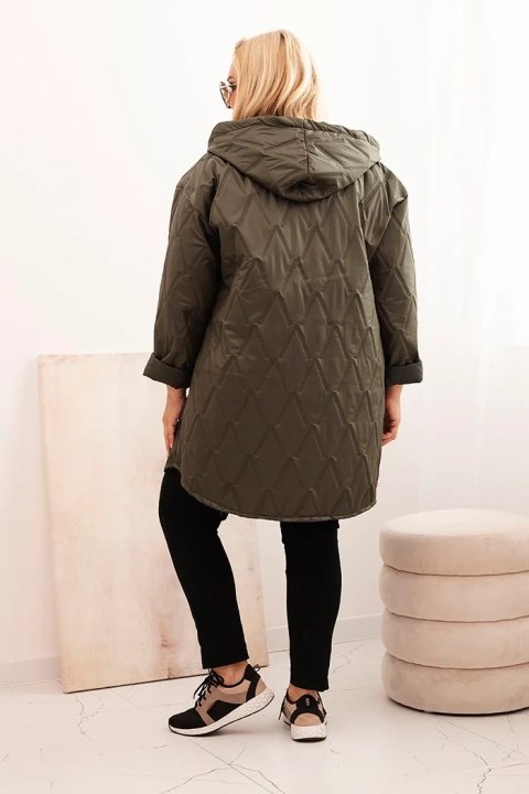 Plus size kurtka damska z geometrycznym pikowaniem – kolor khaki Plus size kurtka damska z geometrycznym pikowaniem – kolor khaki