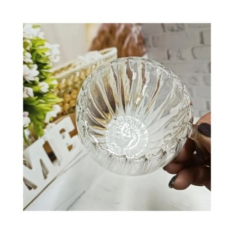 Szklanka termiczna z ryflowanym wzorem i podwójnym dnem, 250 ml, elegancka i praktyczna Szklanka termiczna z ryflowanym wzorem i podwójnym dnem, 250 ml, elegancka i praktyczna