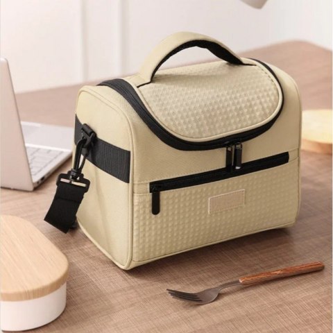 Torba termiczna do przenoszenia żywności LUNCH BOX 25x20,5x16,5 cm KP05K Torba termiczna do przenoszenia żywności LUNCH BOX 25x20,5x16,5 cm KP05K