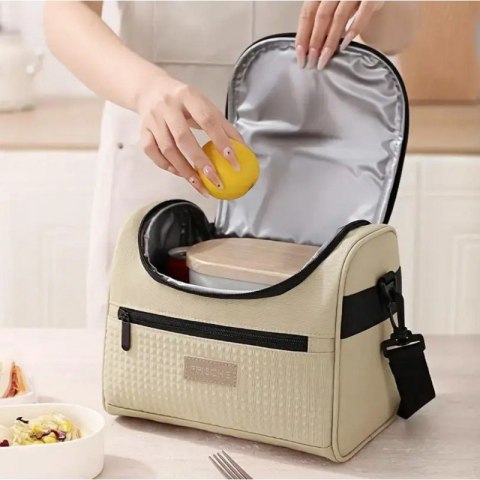 Torba termiczna do przenoszenia żywności LUNCH BOX 25x20,5x16,5 cm KP05K Torba termiczna do przenoszenia żywności LUNCH BOX 25x20,5x16,5 cm KP05K