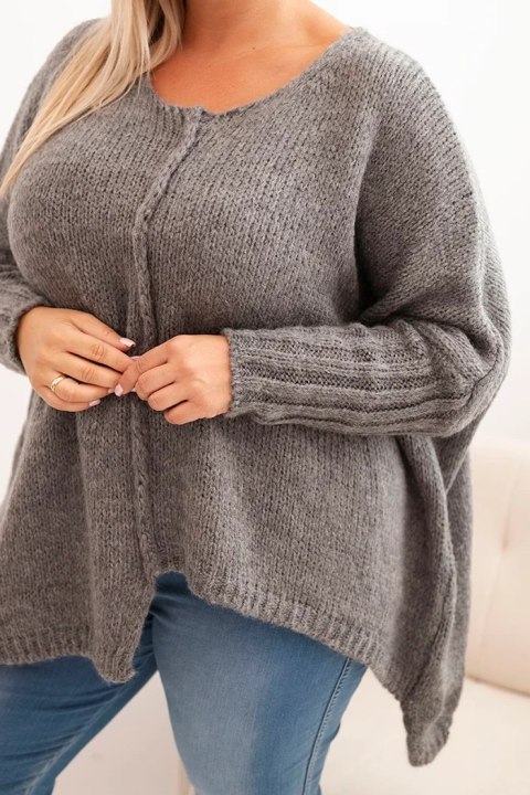 Stylowy sweter dla kobiet Plus Size – grafitowy kolor, szeroki krój, włoska jakość. Stylowy sweter dla kobiet Plus Size – grafitowy kolor, szeroki krój, włoska jakość.