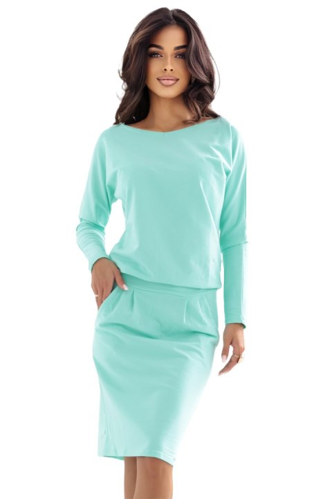 189-12 Dresowa sukienka z długim rękawem i kieszeniami - wygodny fason z dekoltem na plecach - MIĘTA - S