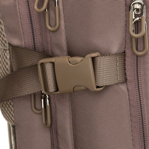 Beżowy plecak podróżny wykonany z cordury z portem USB - Peterson