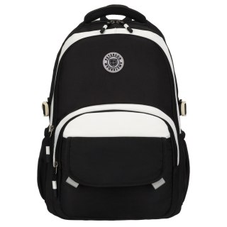 Plecak szkolny młodzieżowy Peterson czarny z przegrodą na laptopa i kieszeniami