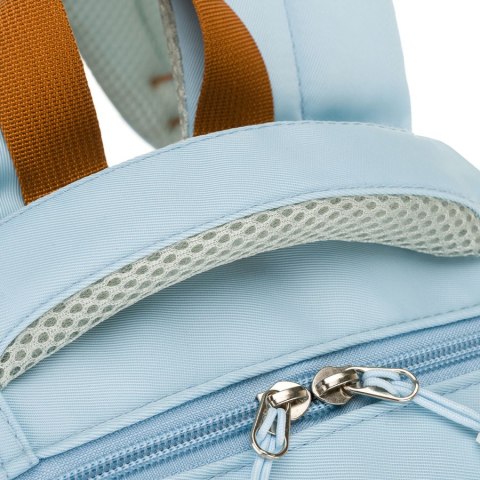 Plecak szkolny błękitny z kieszeniami i paskami kompresyjnymi