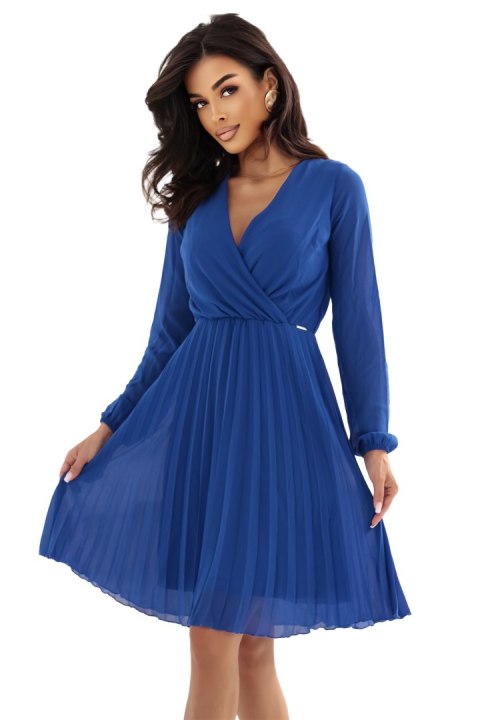 313-18 ISABELLE Elegancka plisowana sukienka z dekoltem i długim rękawkiem - chabrowa - XS