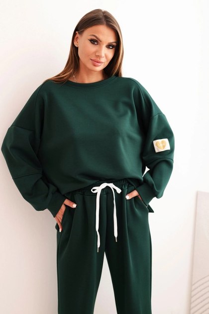 Komplet damski ciemny zielony LOVE – bluza oversize i spodnie z elastycznym pasem