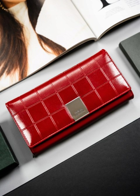 Czerwony portfel damski 4U Cavaldi z tłoczonym wzorem w kratkę, skóra naturalna i ekologiczna, ochrona RFID