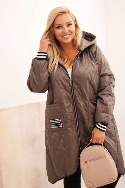 Kurtka damska Plus Size pikowana z kapturem i sportowymi mankietami fango – Stylowy Wieszak