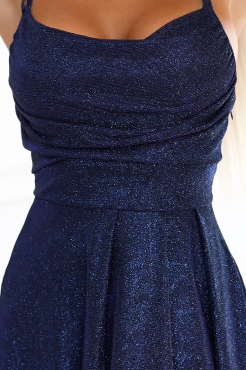 589-2 Długa sukienka z subtelnym połyskiem i gorsetowym wiązaniem na plecach - granatowa z brokatem - L