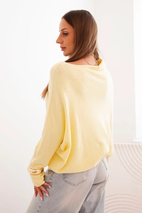 Sweter damski oversize nietoperz asymetryczny żółty wiskozowy – Stylowy Wieszak